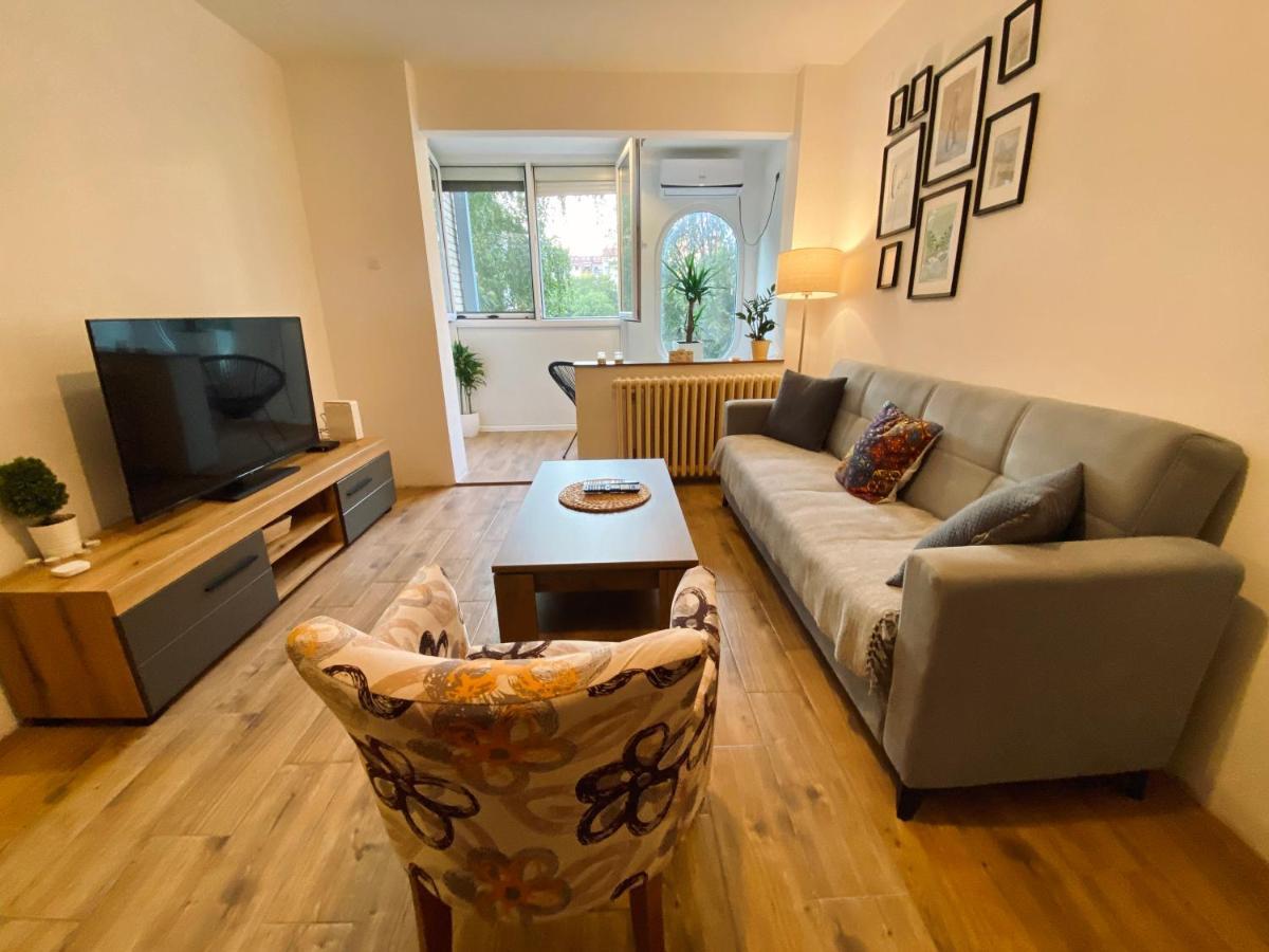 Apartman Ann II Pancevo Exterior photo